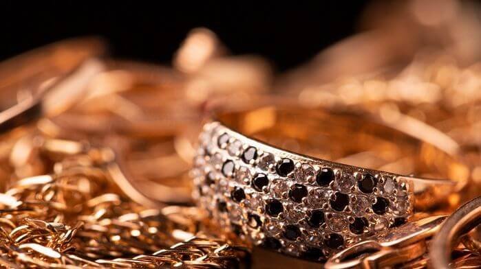 Gold jewelry buyers Wellington South Florida. Updated 2025